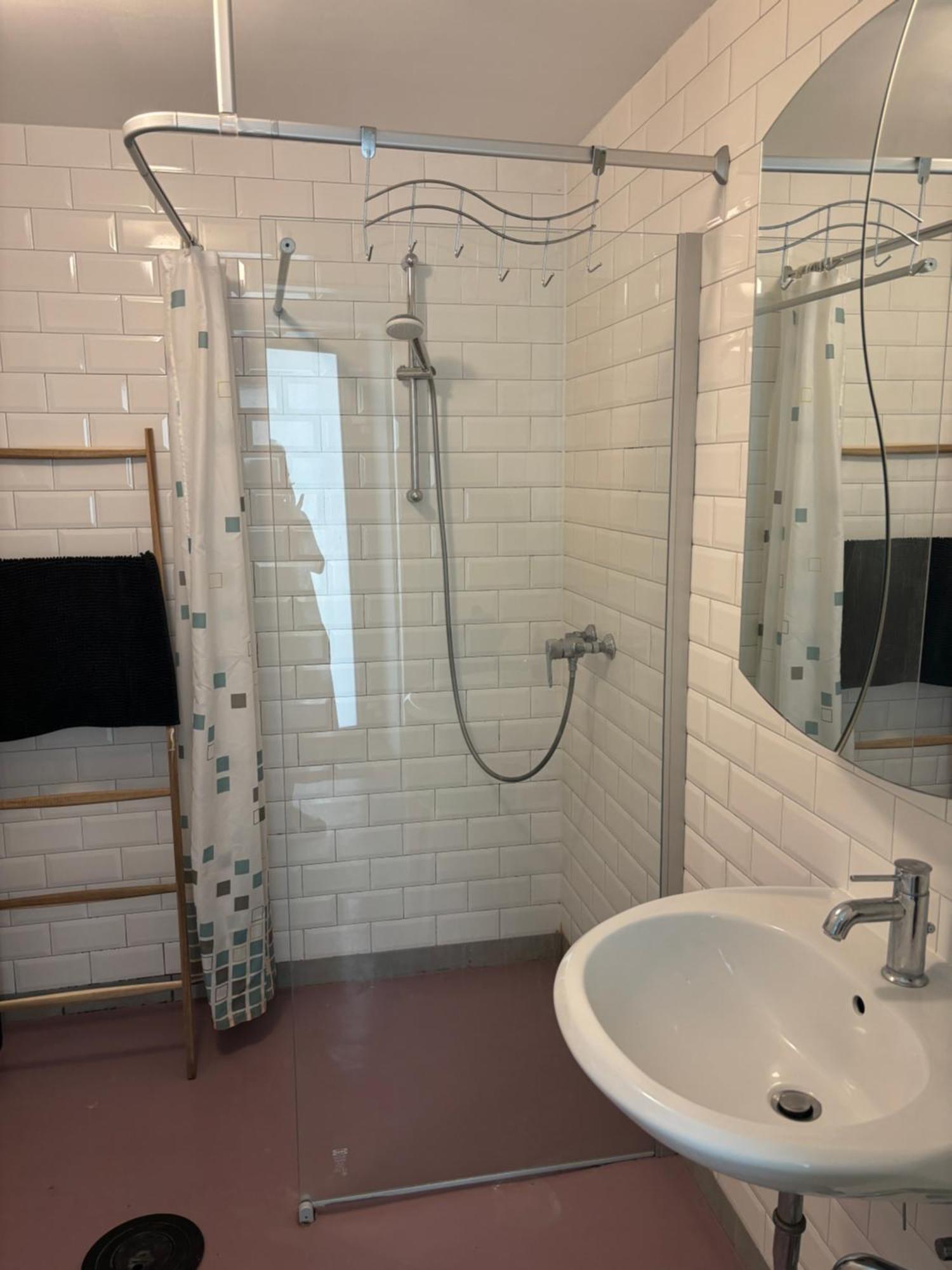 Zentrale ruhige Ferienwohnung in Berlin Exterior foto